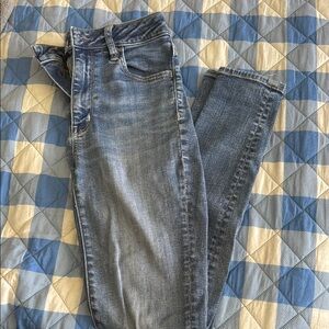 American Eagle Outfitters Light Blue Skinny Jeans